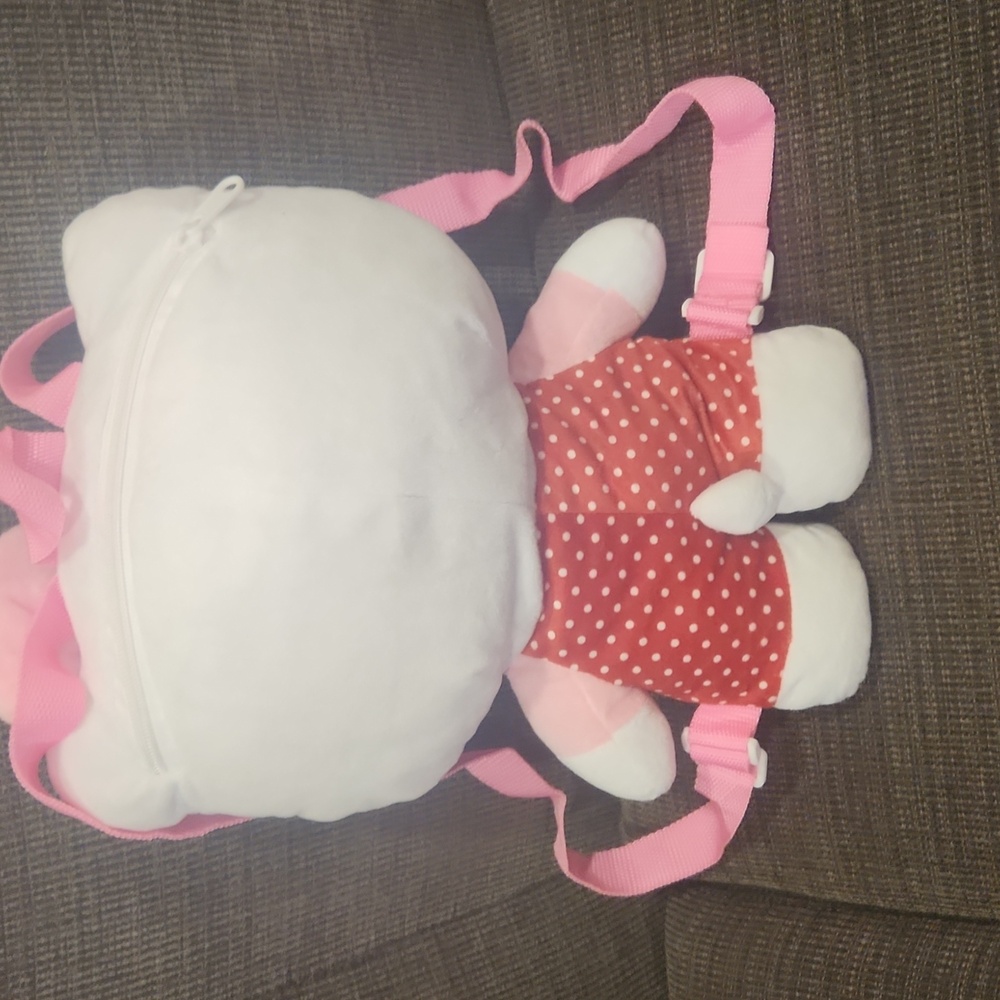 Hello Kitty Backpack - Picture 4 of 11